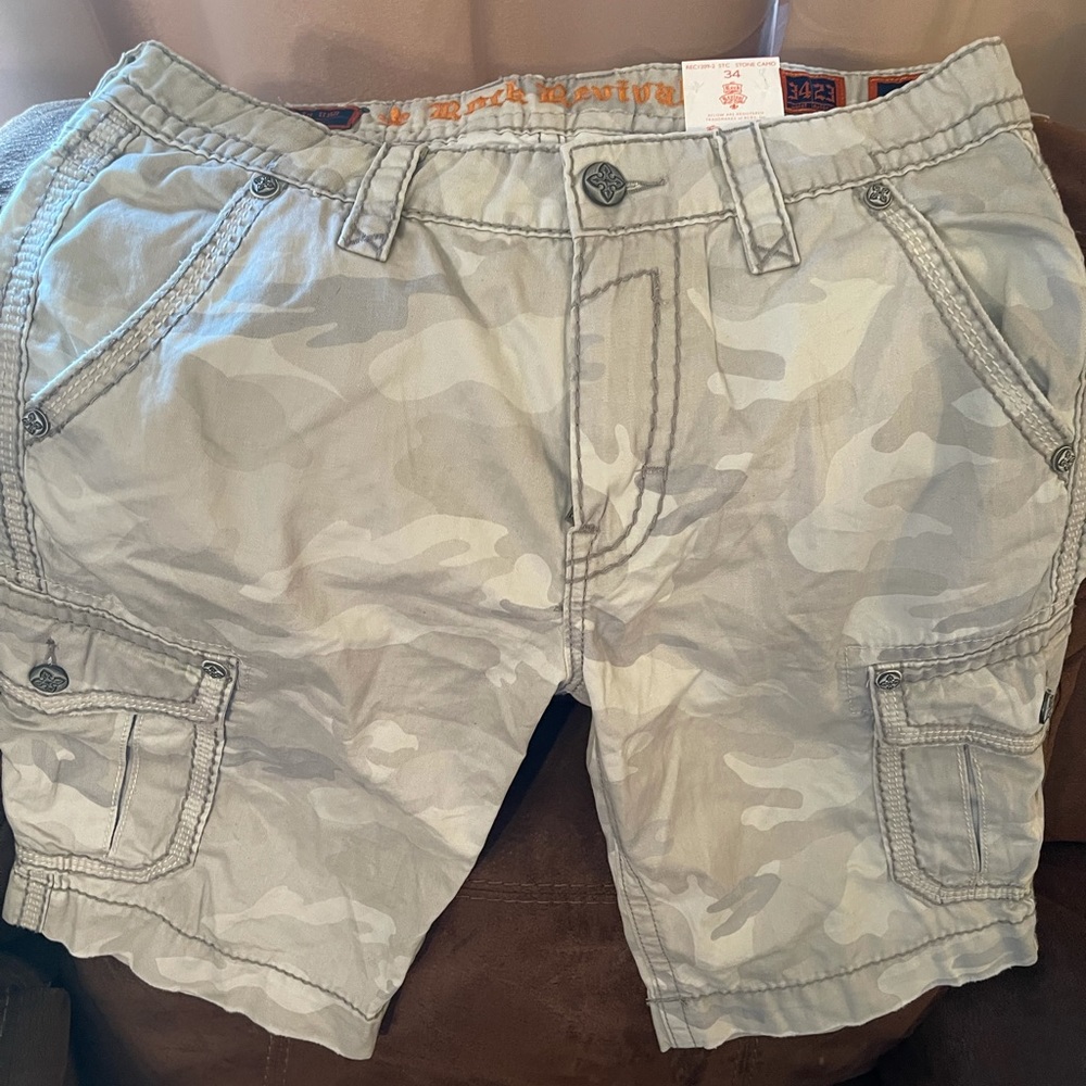Rock revival never worn